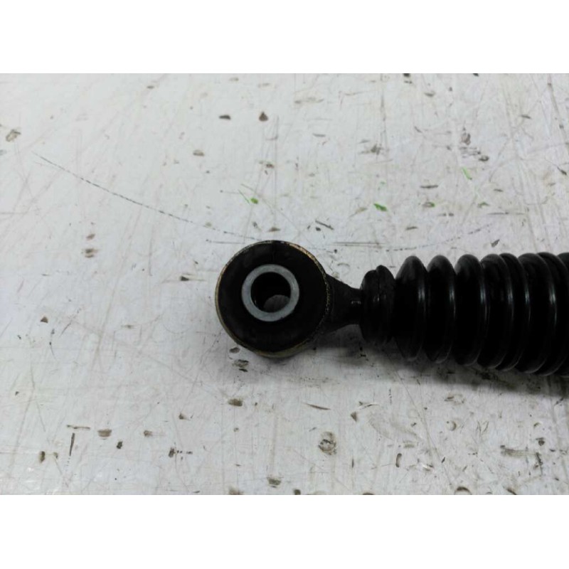 Recambio de amortiguador trasero derecho para peugeot 206 berlina xt referencia OEM IAM 3