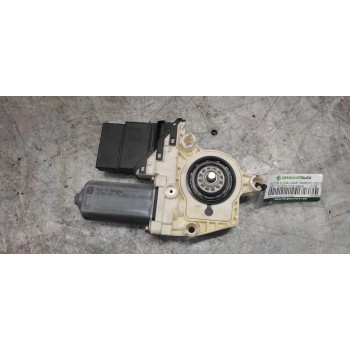 MOTOR ELEVALUNAS TRASERO IZQUIERDO 1C0959811A 9776105406301 18 PINS