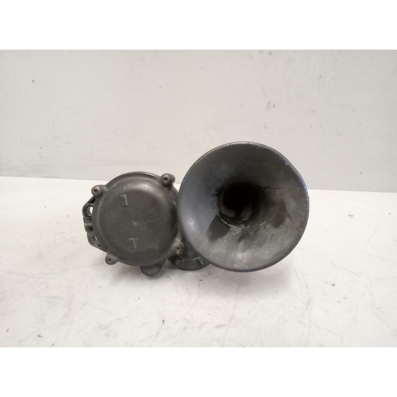 Recambio de claxon para man f 90 19.322/372/422 12.0 diesel referencia OEM IAM   