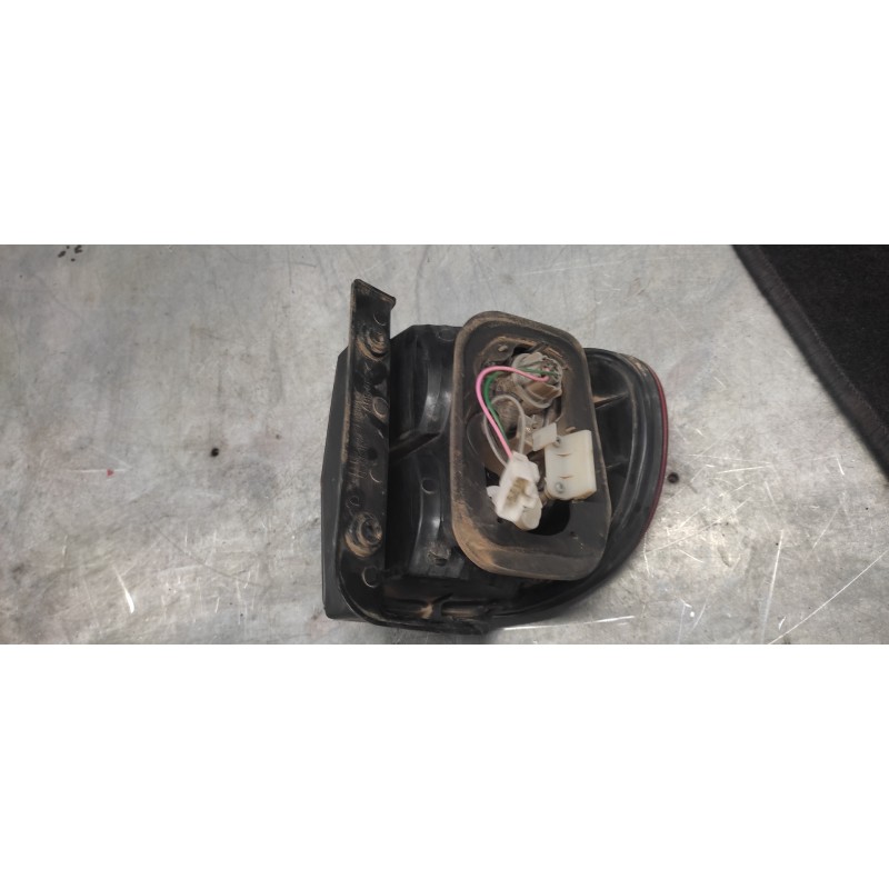 Recambio de piloto trasero derecho para hyundai h 1 h 1 furg.caja cerr.c. puerta referencia OEM IAM   4 PINS - Blanco 2