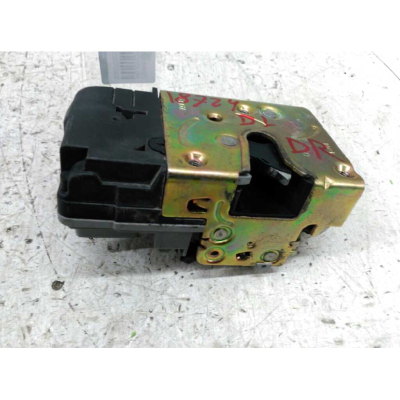 Recambio de cerradura puerta delantera derecha para peugeot 206 berlina xt referencia OEM IAM 3