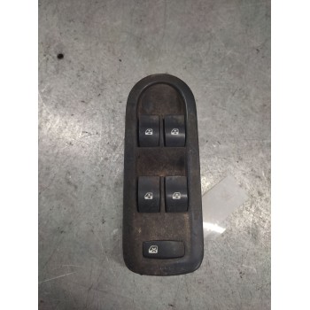 MANDO ELEVALUNAS DELANTERO IZQUIERDO 156018070C 