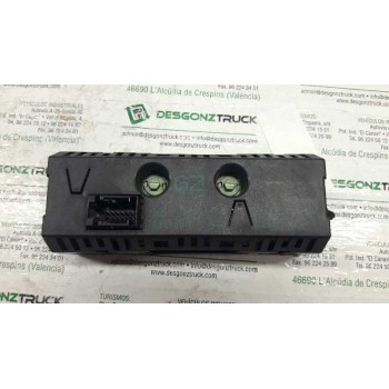 Recambio de pantalla multifuncion para opel corsa c club referencia OEM IAM 009164455  