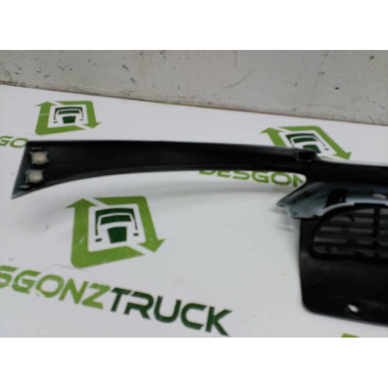 Recambio de rejilla delantera central para peugeot 206 berlina x-line referencia OEM IAM 9628691277 9628934280 - Blanco 6