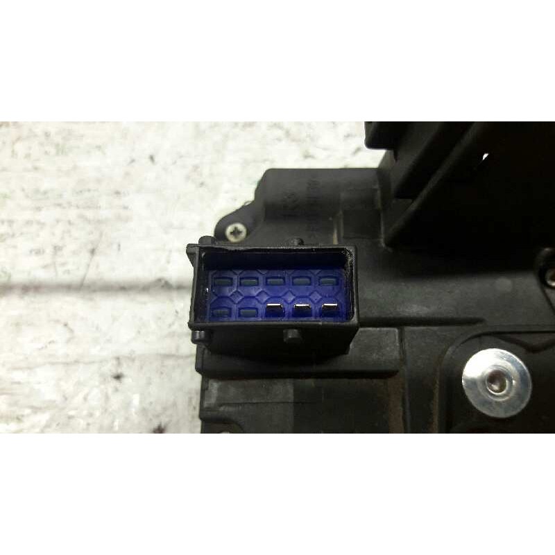 Recambio de cerradura puerta delantera derecha para opel astra g berlina club referencia OEM IAM 24414117 - Azul 2