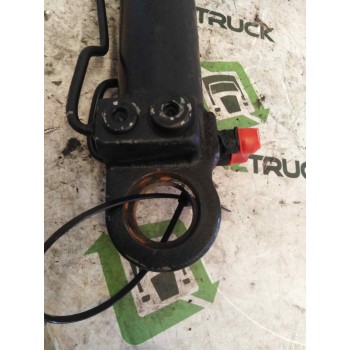 Recambio de brazo elevacion cabina para scania serie p/g/r (c-clase) referencia OEM IAM 1720924  