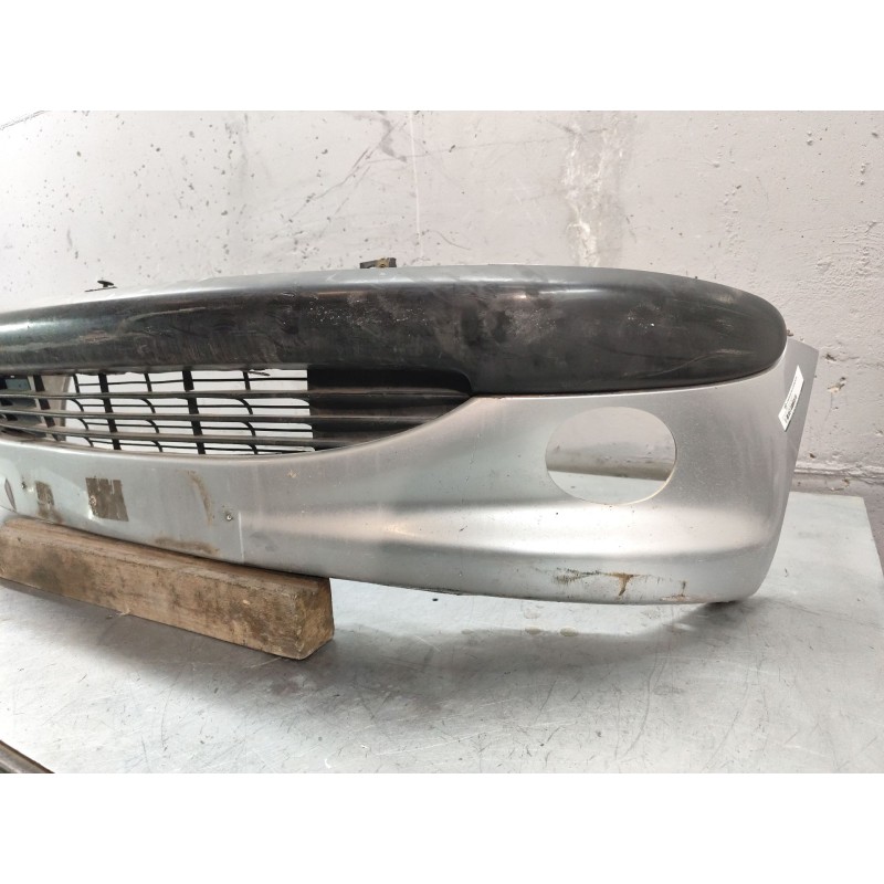 Recambio de paragolpes delantero para peugeot 206 berlina 1.4 hdi referencia OEM IAM - Plata 3