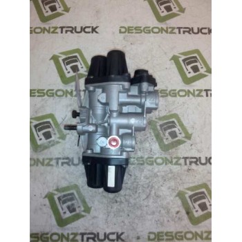 Recambio de valvula aire para mercedes trucks atego 1328 (279cv) referencia OEM IAM 9347050050  VALVULA CUADRUPLE PROTECCIO CIRC