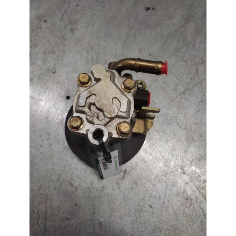 Recambio de bomba direccion para nissan vanette cargo (hc23) furg. referencia OEM IAM - Blanco 2