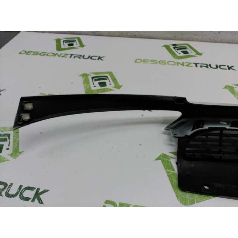 Recambio de rejilla delantera central para peugeot 206 berlina x-line referencia OEM IAM 9628691277 9628934280 - Blanco 10