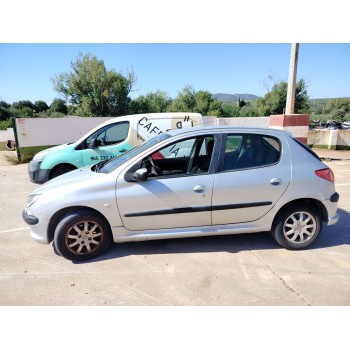 peugeot 206 berlina del año 2003