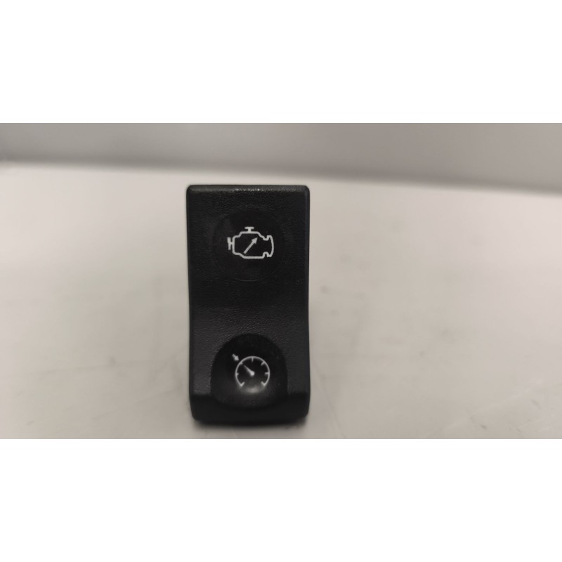 Recambio de interruptor para renault magnum ab diesel referencia OEM IAM 7420851304  