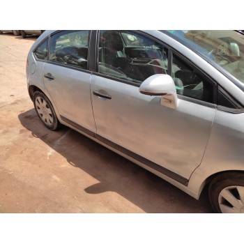 citroën c4 berlina del año 2005