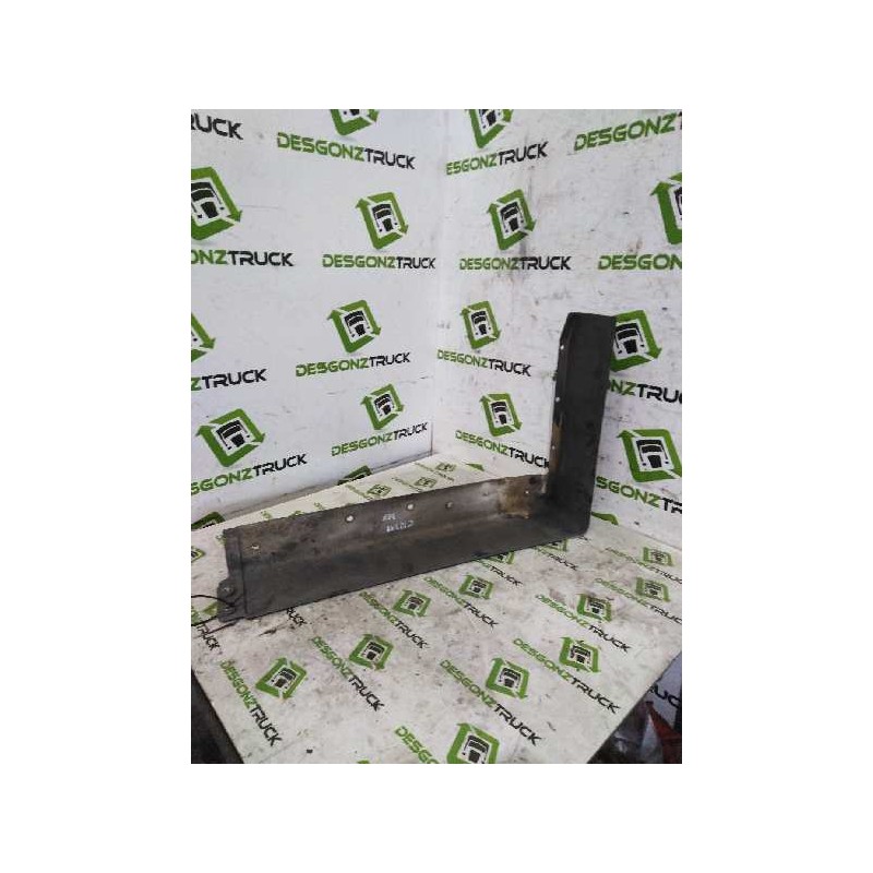 Recambio de moldura trasera cabina para mercedes-benz atego 6-cil.4x2/bm 970,2,4-6 1228 (4x2) om 906 la l (largo) referencia OEM - Blanco 3