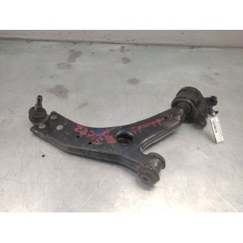 BRAZO SUSPENSION INFERIOR DELANTERO DERECHO 