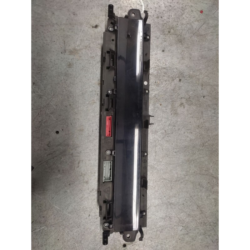 Recambio de cuadro instrumentos para renault scenic ii authentique referencia OEM IAM 8200704463A  