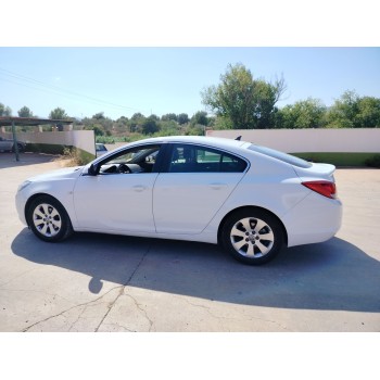 opel insignia a sedán (g09) del año 2011