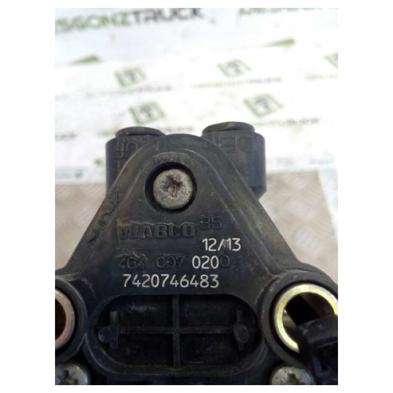 Recambio de valvula aire para renault premium route 2006 fas 4x2 larga distancia referencia OEM IAM 7420746483 464007020 VALVULA - Blanco 2