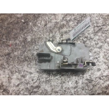 Recambio de cerradura puerta delantera izquierda para peugeot 206 berlina e-music referencia OEM IAM  6 PINS 