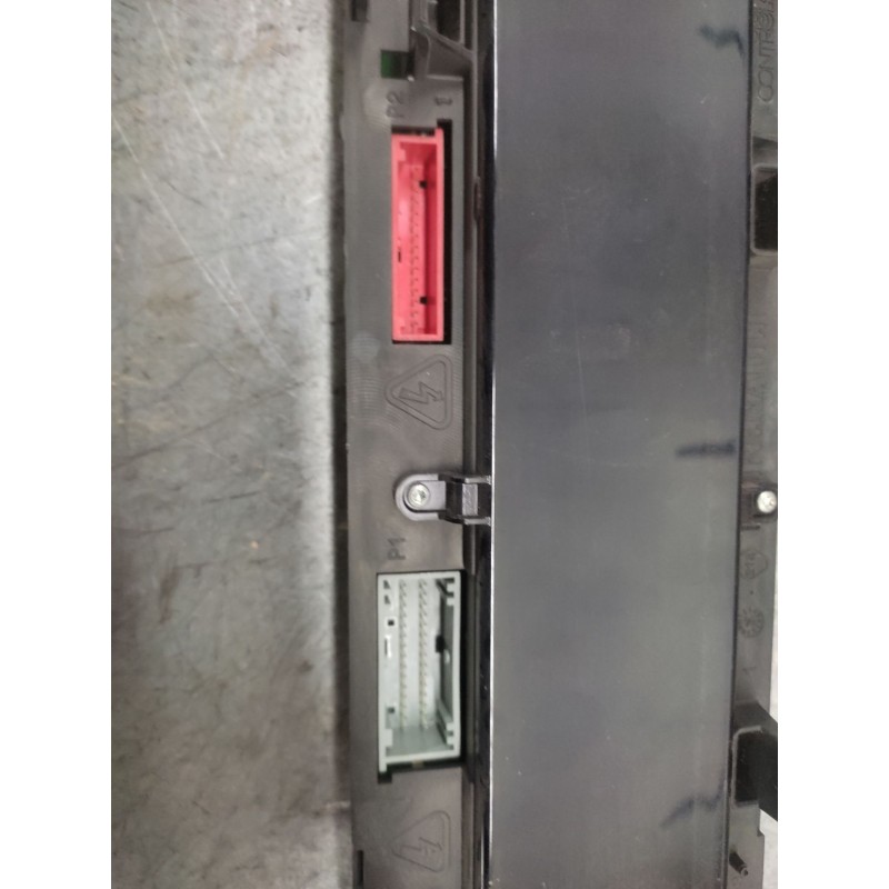 Recambio de cuadro instrumentos para renault scenic ii authentique referencia OEM IAM 8200704463A - Negro 4