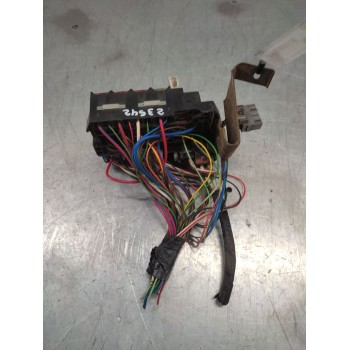 Recambio de caja reles / fusibles para nissan vanette cargo (hc23) furg. referencia OEM IAM 243110E000  