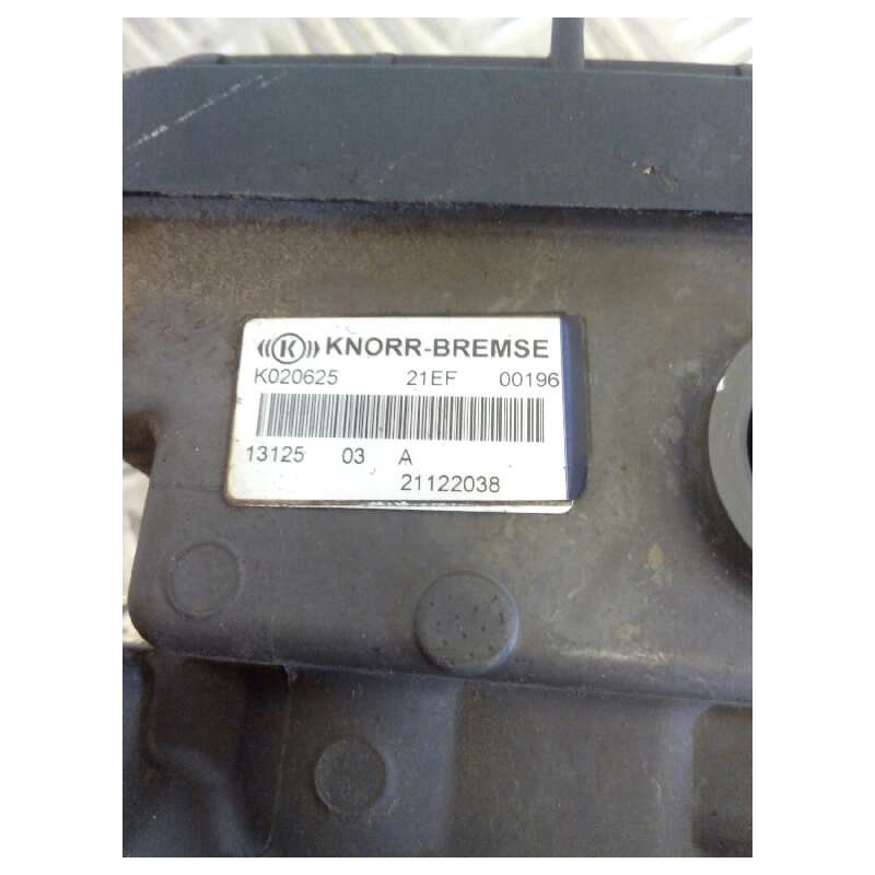 Recambio de valvula aire para renault premium route 2006 fas 4x2 larga distancia referencia OEM IAM 21122038 K020625 VALVULA EBS - Blanco 3