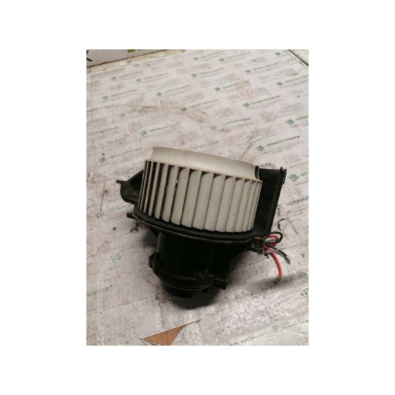 Recambio de ventilador calefaccion para opel astra gtc cosmo referencia OEM IAM 52421335 0708170637 2 CABLES 2