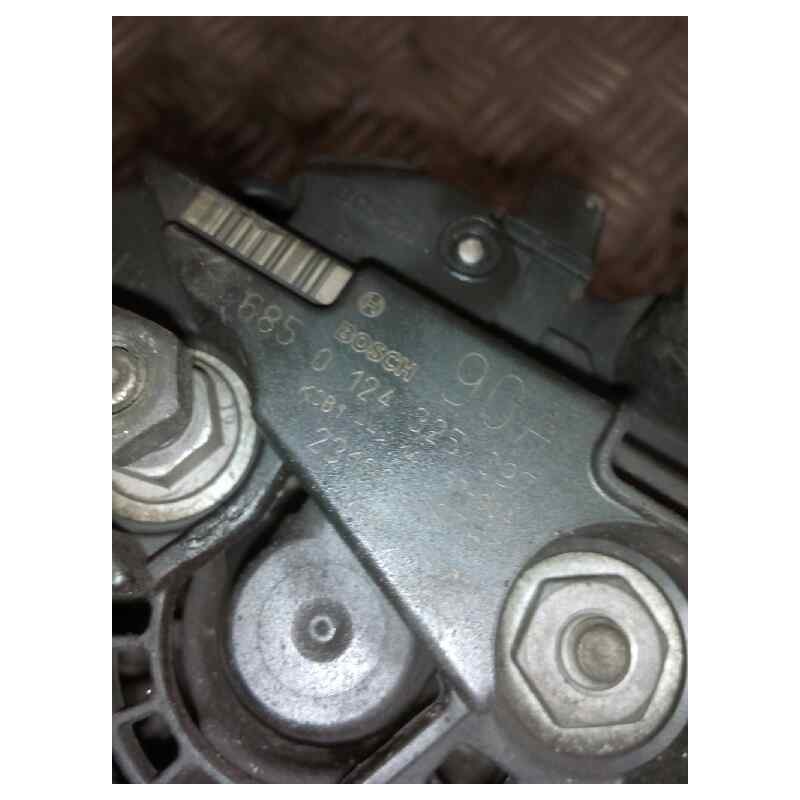 Recambio de alternador para nissan trucks atleon 35.13 referencia OEM IAM 2310069T61 0124325097 MARCA:BOSCH - Blanco 2