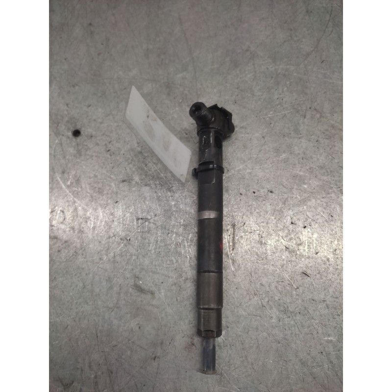 Recambio de inyector para mercedes-benz clase c (w204) c 200 cdi (204.001) referencia OEM IAM 2
