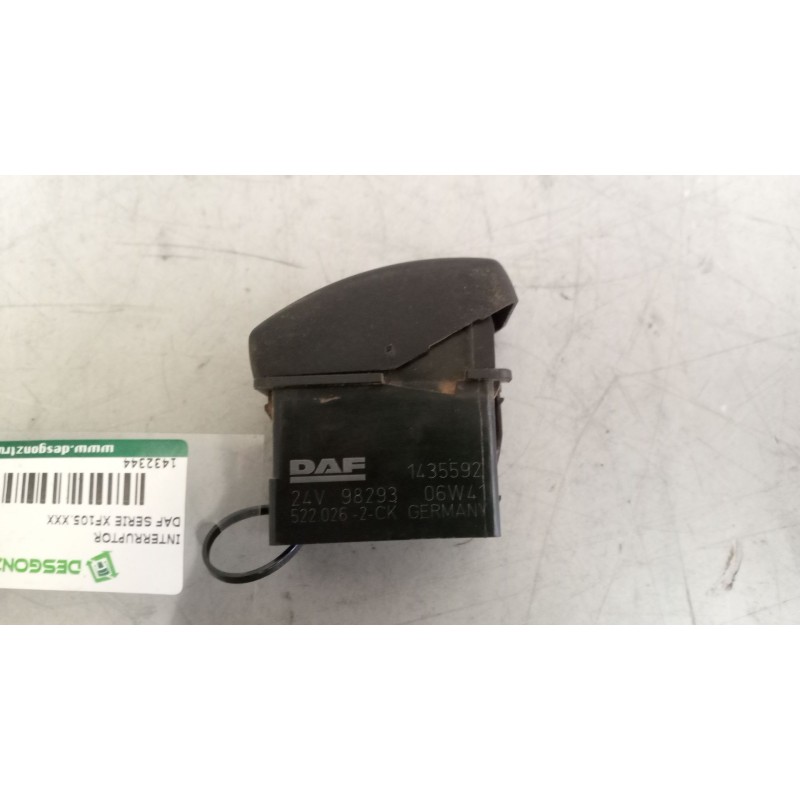 Recambio de interruptor para daf serie xf105.510 12.9 diesel referencia OEM IAM 1435592 - Blanco 2