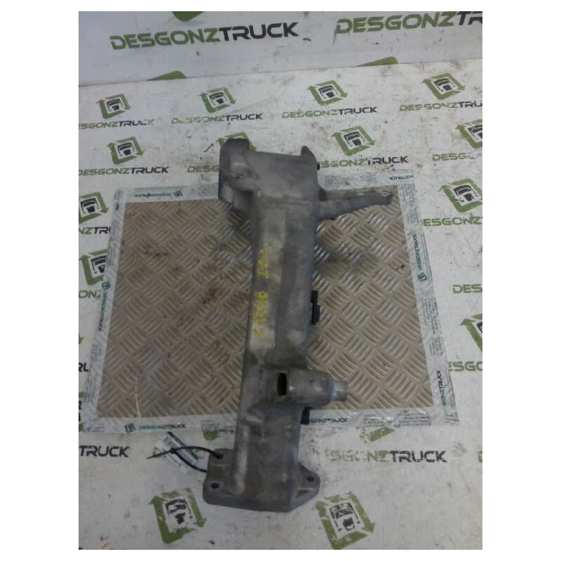 Recambio de soporte para renault premium route 2006 fas 4x2 larga distancia referencia OEM IAM 82317468 SOPORTE PELDAÑO IZQUIERD - Blanco 2