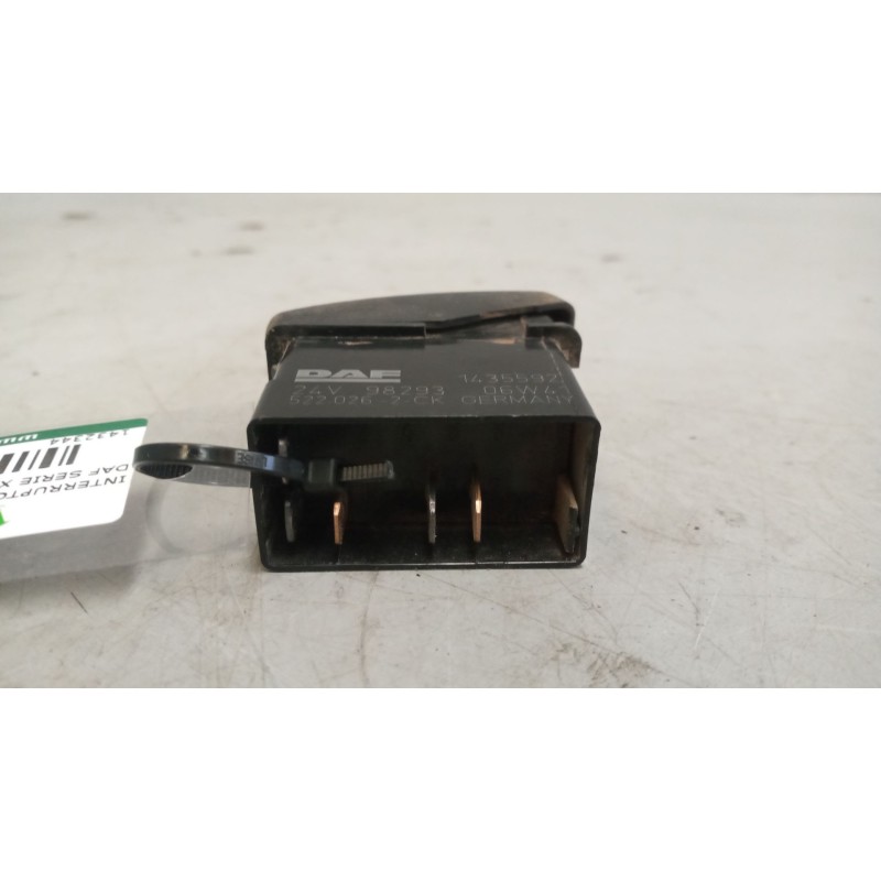 Recambio de interruptor para daf serie xf105.510 12.9 diesel referencia OEM IAM 1435592 - Blanco 3