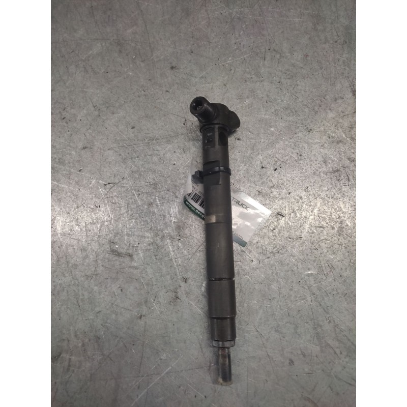 Recambio de inyector para mercedes-benz clase c (w204) c 200 cdi (204.001) referencia OEM IAM 6135911949301 2