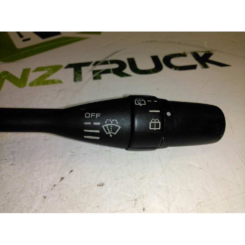 Recambio de mando limpia para nissan almera (n15) lx referencia OEM IAM - Rojo 2
