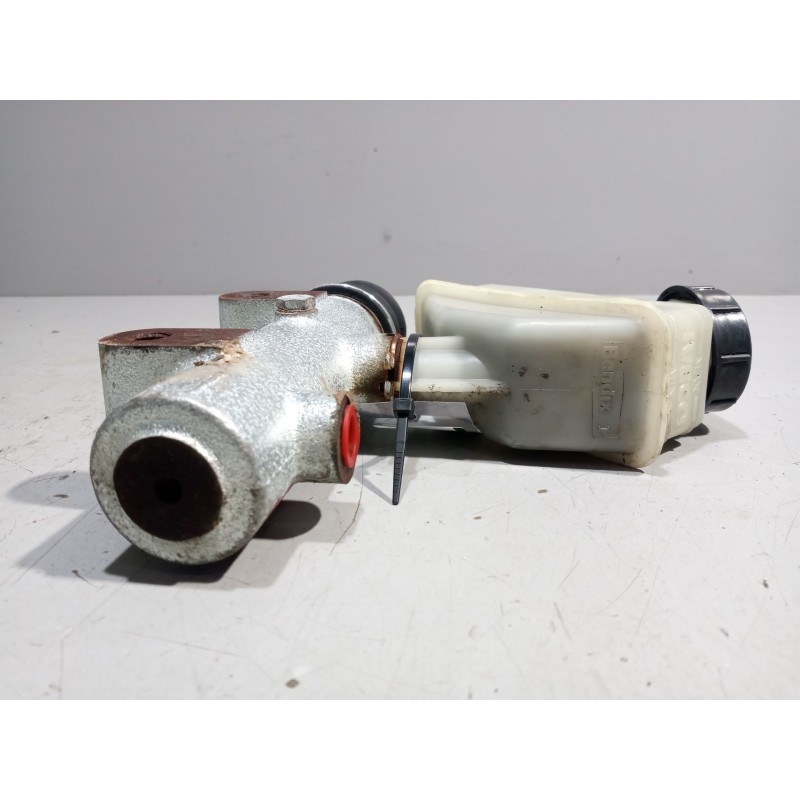 Recambio de bombin freno para iveco eurocargo 3.9 diesel referencia OEM IAM 4853408  386090 - Blanco 3