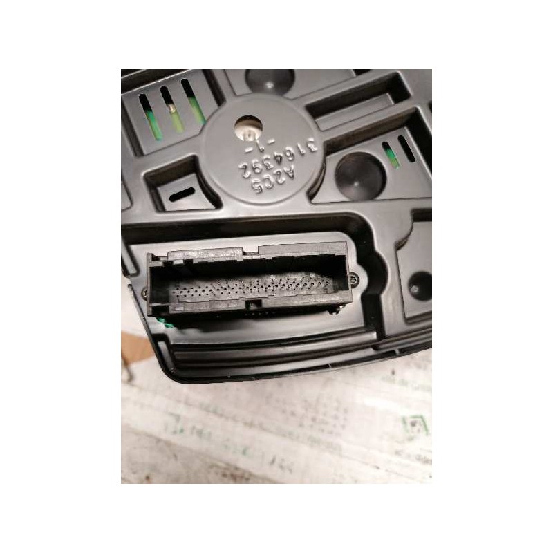 Recambio de cuadro instrumentos para opel astra gtc cosmo referencia OEM IAM 13267544 28 PINS 4