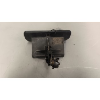 Recambio de maneta exterior delantera derecha para renault magnum ab diesel referencia OEM IAM 7482053981  