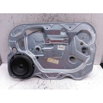 ELEVALUNAS DELANTERO DERECHO 4M51A045H16A 