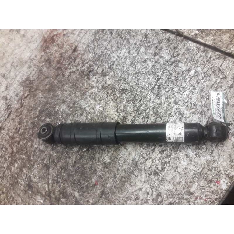 Recambio de amortiguador trasero para opel combo (corsa c) familiar referencia OEM IAM 13214613  