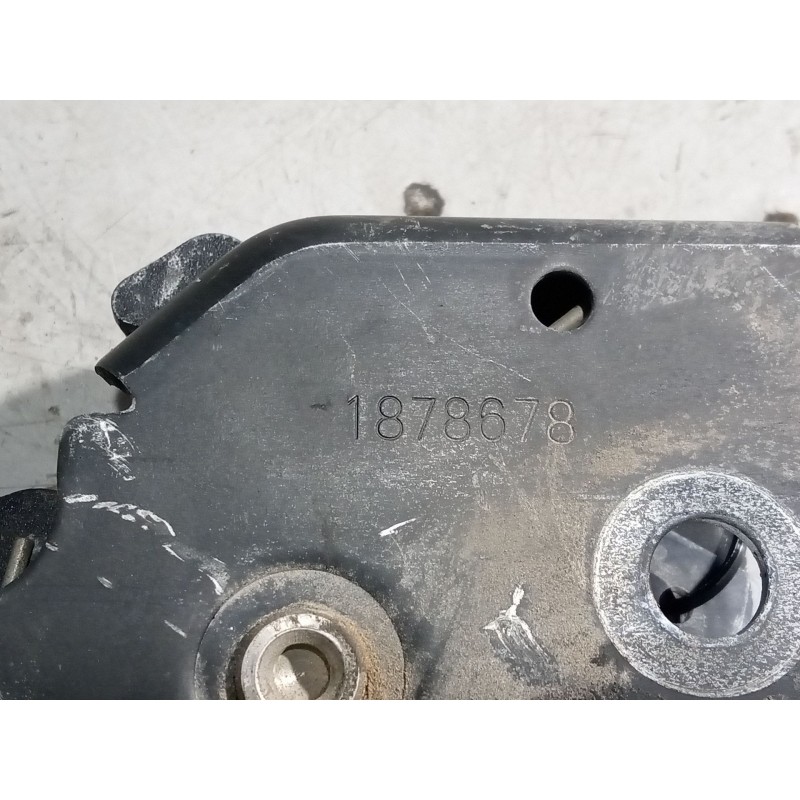 Recambio de cierre cabina derecho para daf serie xf euro 6 12.9 diesel referencia OEM IAM 1878678 - Blanco 2