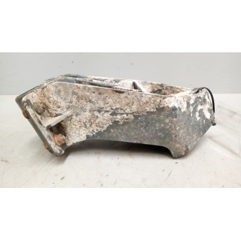Recambio de soporte guardabarros trasero para daf serie xf105.xxx 12.9 diesel referencia OEM IAM   