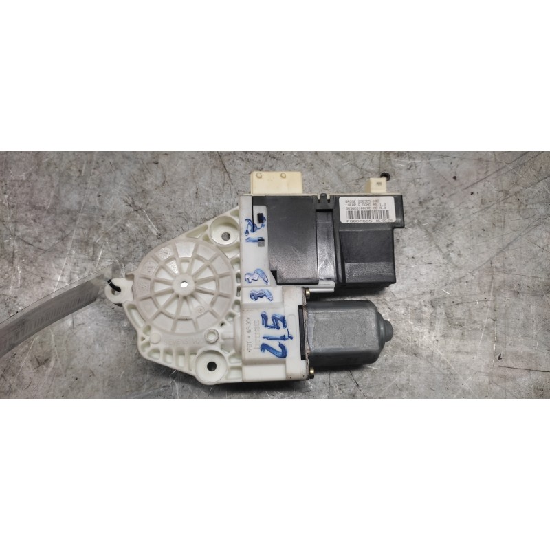 Recambio de motor elevalunas delantero izquierdo para citroën c4 coupe vtr plus referencia OEM IAM 996385102 3
