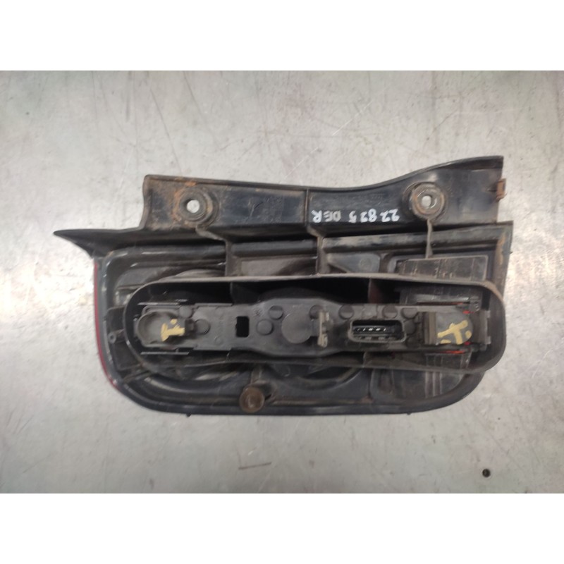 Recambio de piloto trasero derecho para nissan micra (k12e) acenta referencia OEM IAM 2