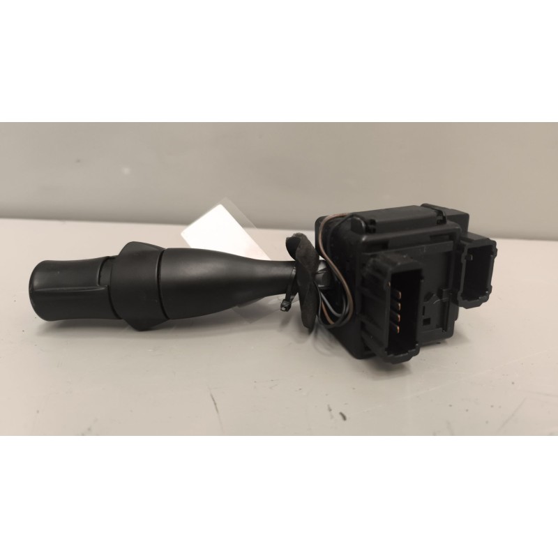 Recambio de mando intermitentes para renault magnum ab diesel referencia OEM IAM 5010589561 - Blanco 2