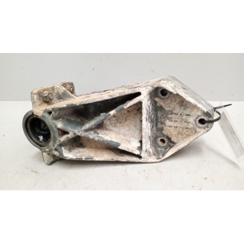 Recambio de soporte guardabarros trasero para daf serie xf105.xxx 12.9 diesel referencia OEM IAM   
