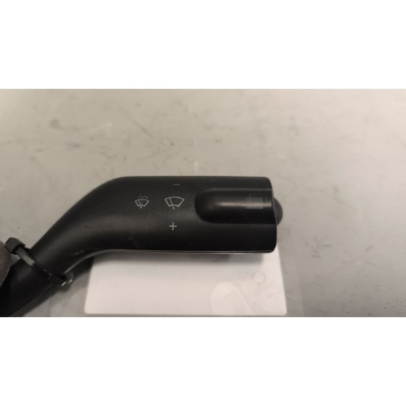 Recambio de mando limpia para renault magnum ab diesel referencia OEM IAM 7421535700 - Blanco 2
