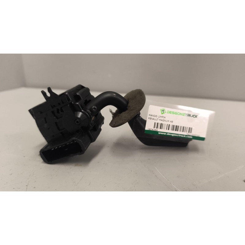 Recambio de mando limpia para renault magnum ab diesel referencia OEM IAM 7421535700 - Blanco 4