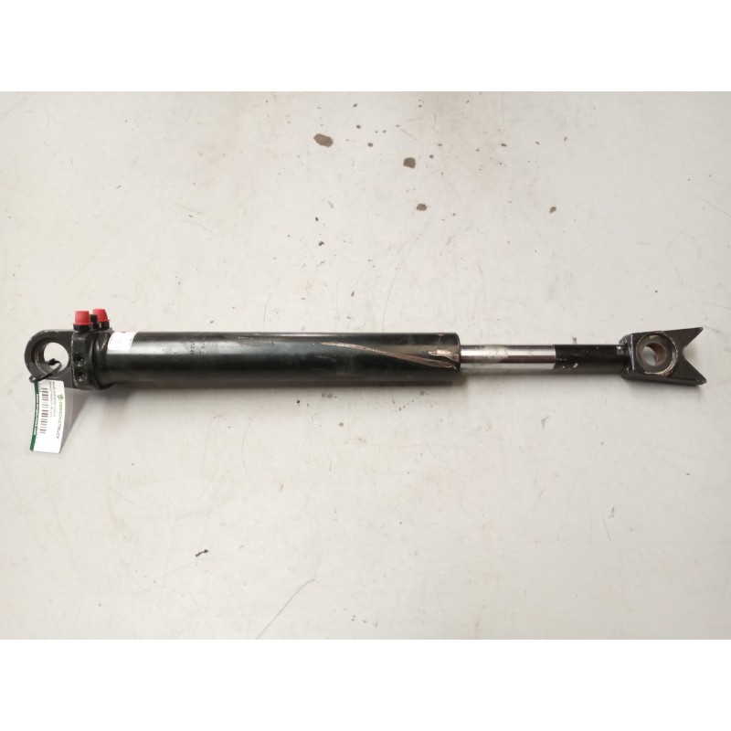 Recambio de brazo elevacion cabina para renault magnum ab 2005 12.8 diesel referencia OEM IAM 5010629108  