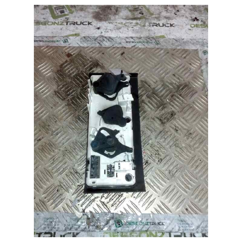 Recambio de mando calefaccion / aire acondicionado para renault hd 250.18 premium e2 6.2 diesel referencia OEM IAM - Blanco 2