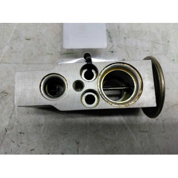 Recambio de valvula expansion para opel corsa c club referencia OEM IAM 662492D 09196195 
